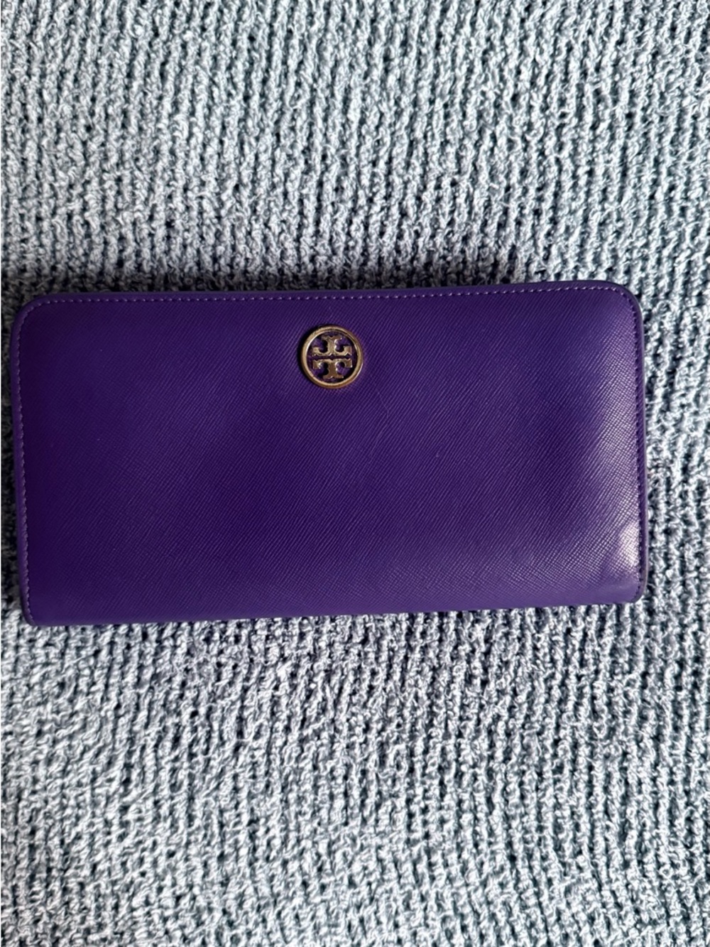 Tory Burch Purple Saffiano Zip Wallet with Gold Logo
